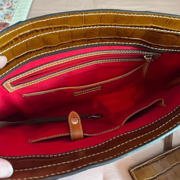 Dooney & Bourke Handbag &Wallet, brown - Picture 4 of 8